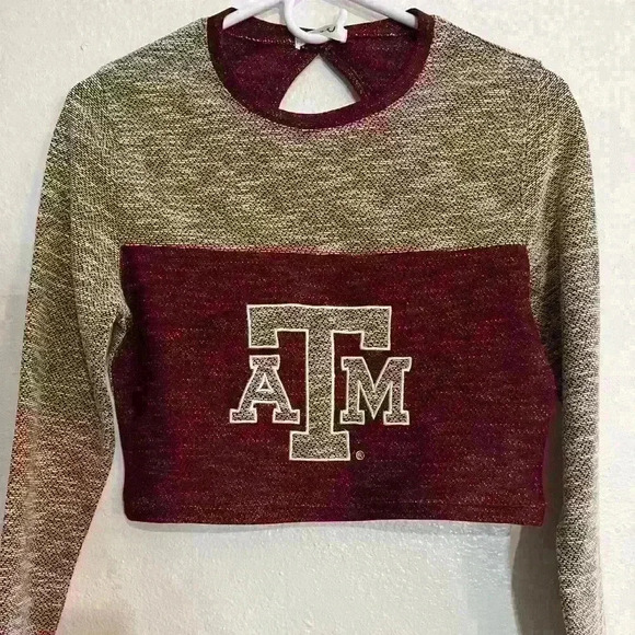 NUYU “College” Crop Top - Picture 1 of 3